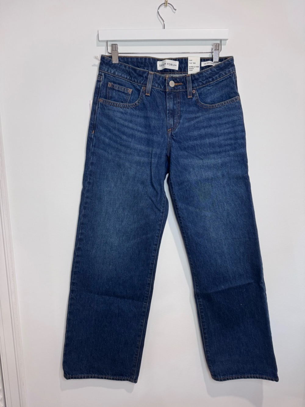 Denim Forum Women’s Indigo Straight Jeans